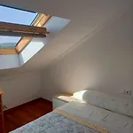 Διαμέρισμα Atico Con 3 En *