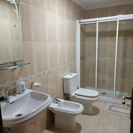 Διαμέρισμα Atico Con 3 En Poio